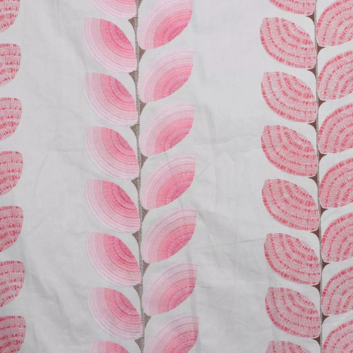 A0488 STRAWBERRY RM Coco Fabric