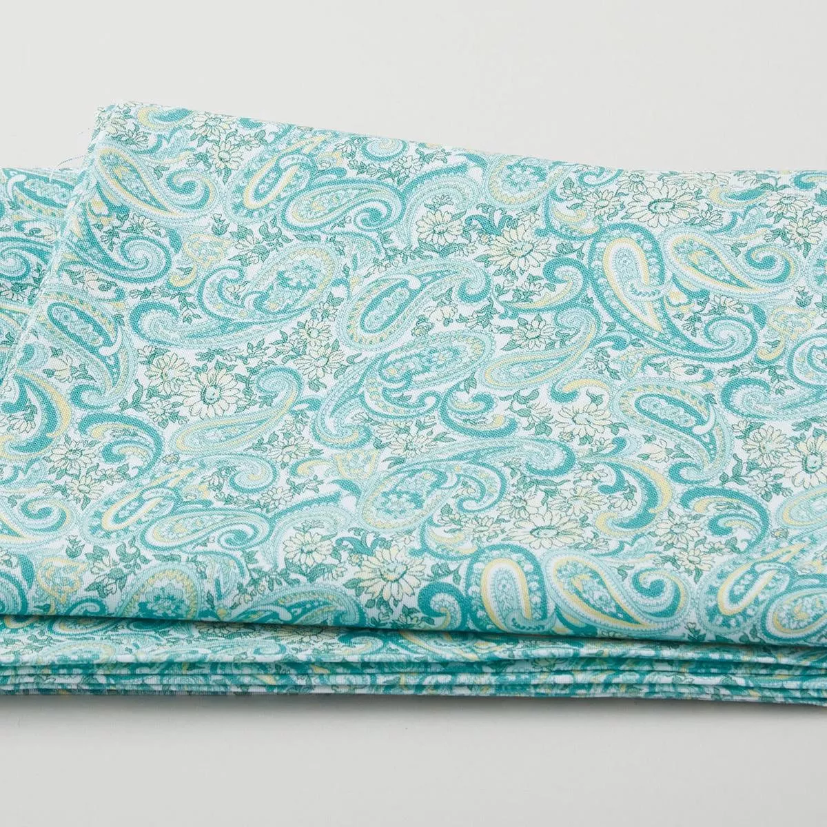 Blossom Bliss – Garden Delight Mint 2 Yard Cut