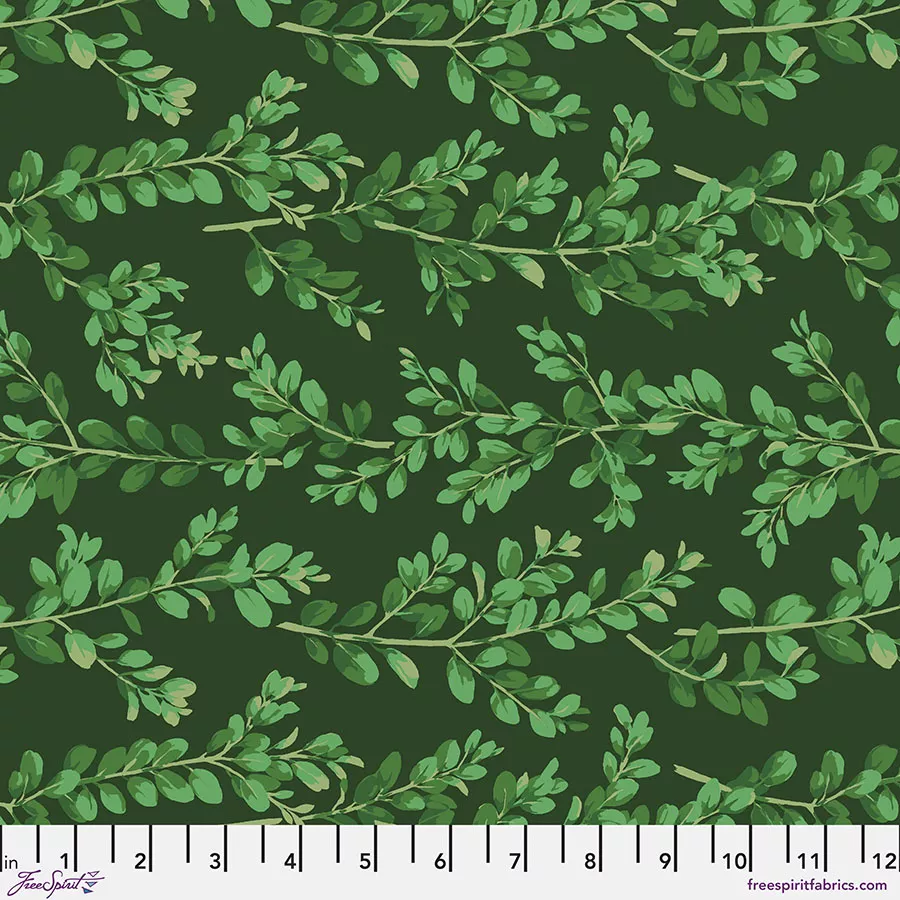 Boxwood - Dark Green Winterberry