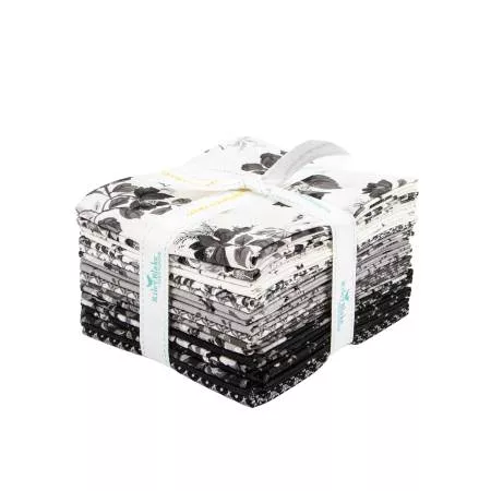 Ink & Ivory - Fat Quarter Bundle Riley Blake - 18pcs