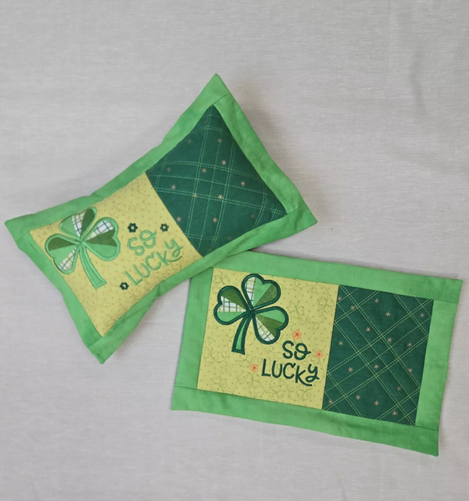 "Lucky Us" Pillow/with pillow form (Kimberbell)