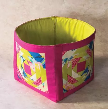 Pineapple Scrap Basket (Carolina Moore)