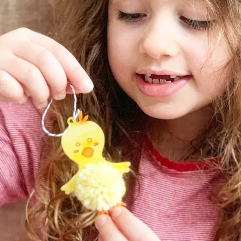 Pom Pom Chick Craft Kit