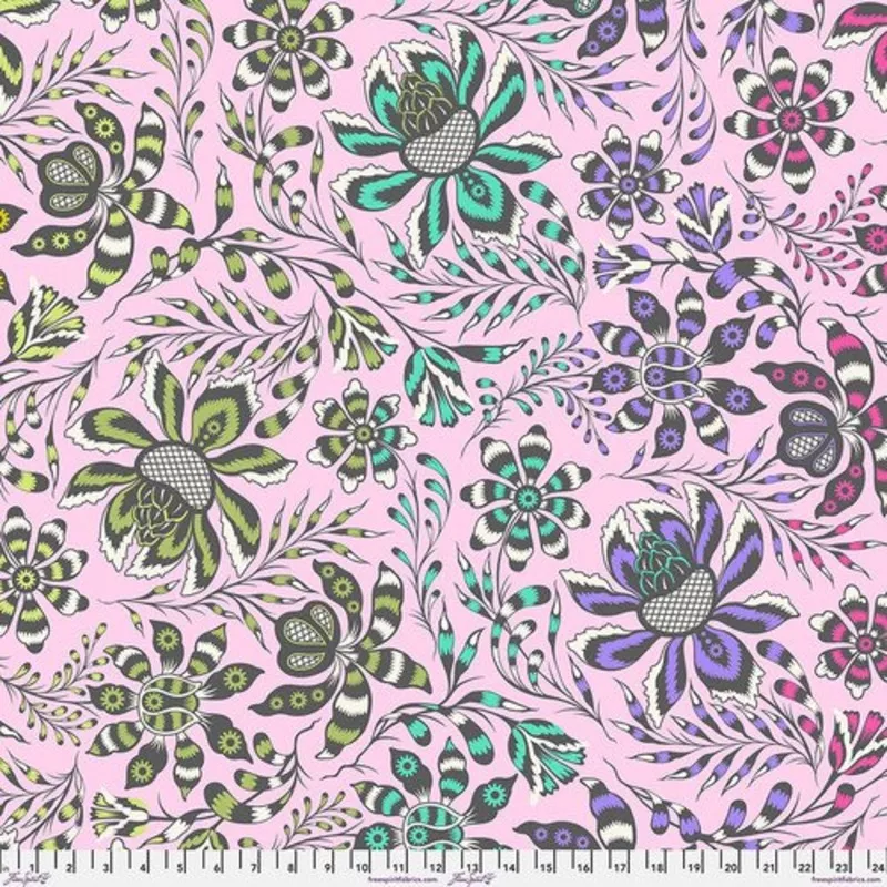 Roar Wideback – Super Wild Vine – Blush
