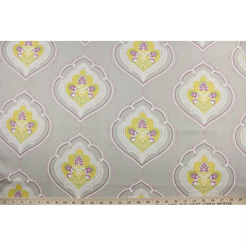 Robert Allen Diamond in Yellow