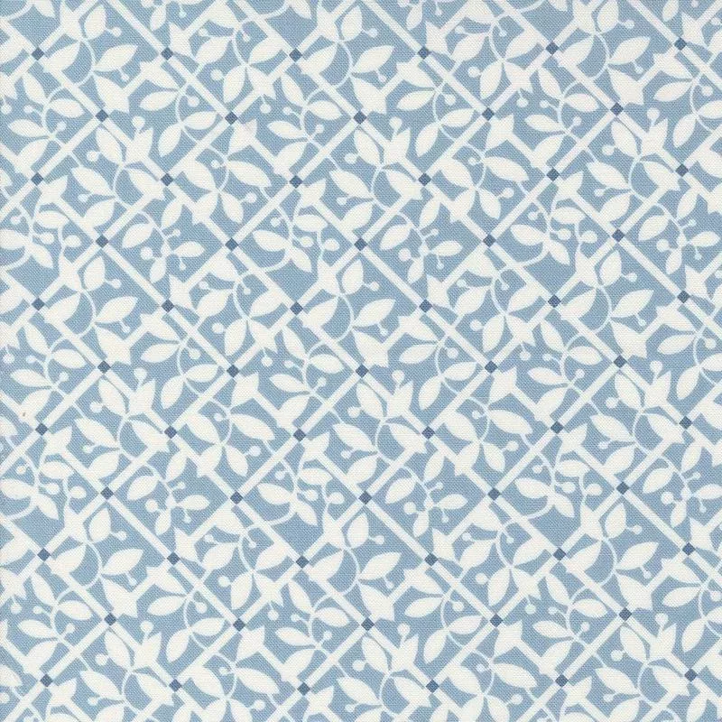 Shoreline – Lattice Light Blue