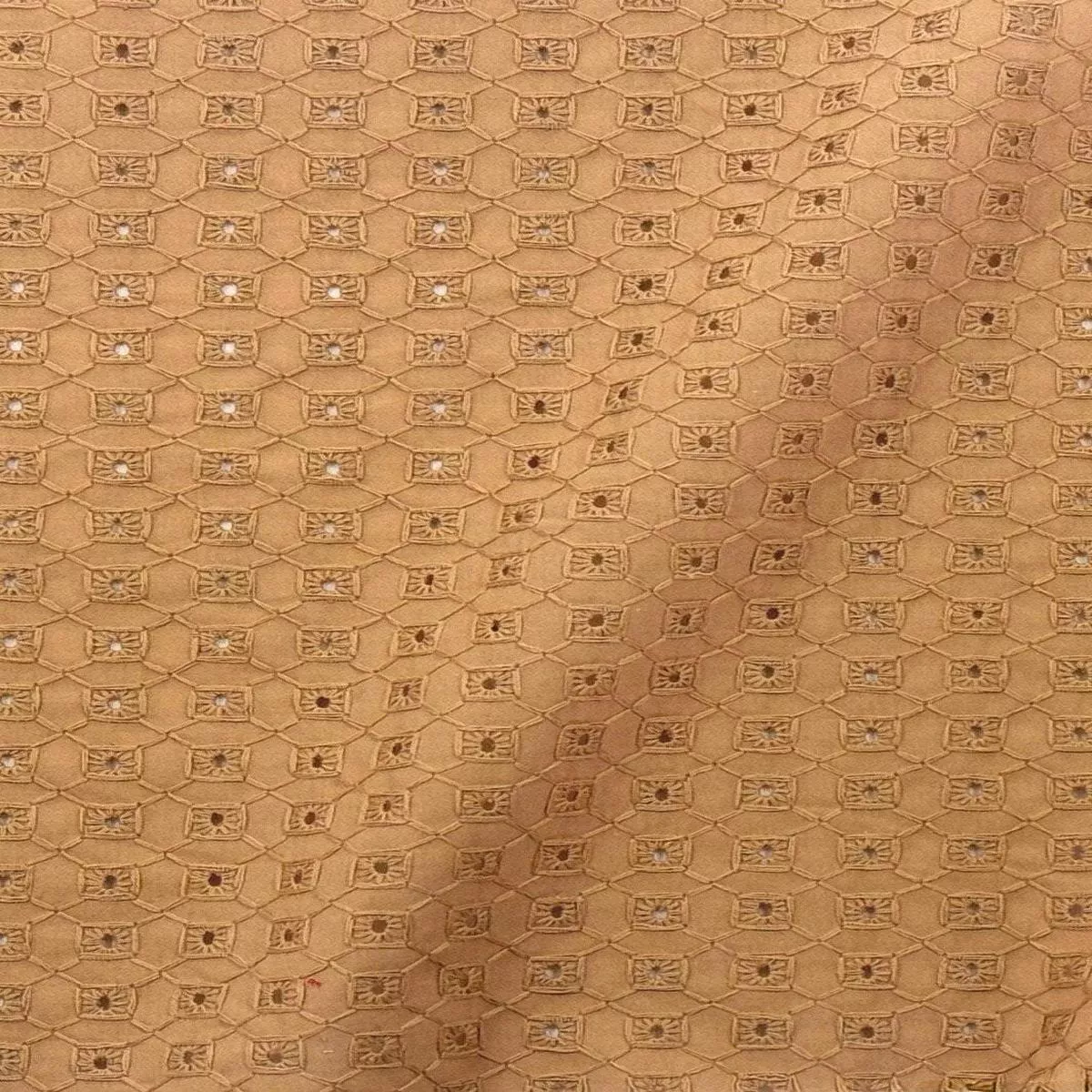 Square Eyelet Desert