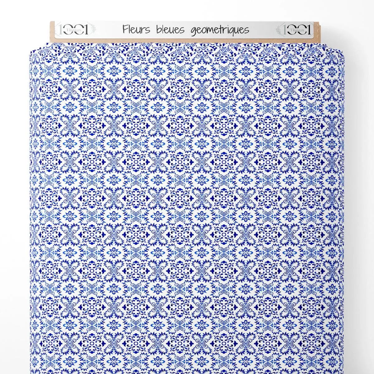 Tissu – Fleurs bleues gomtriques