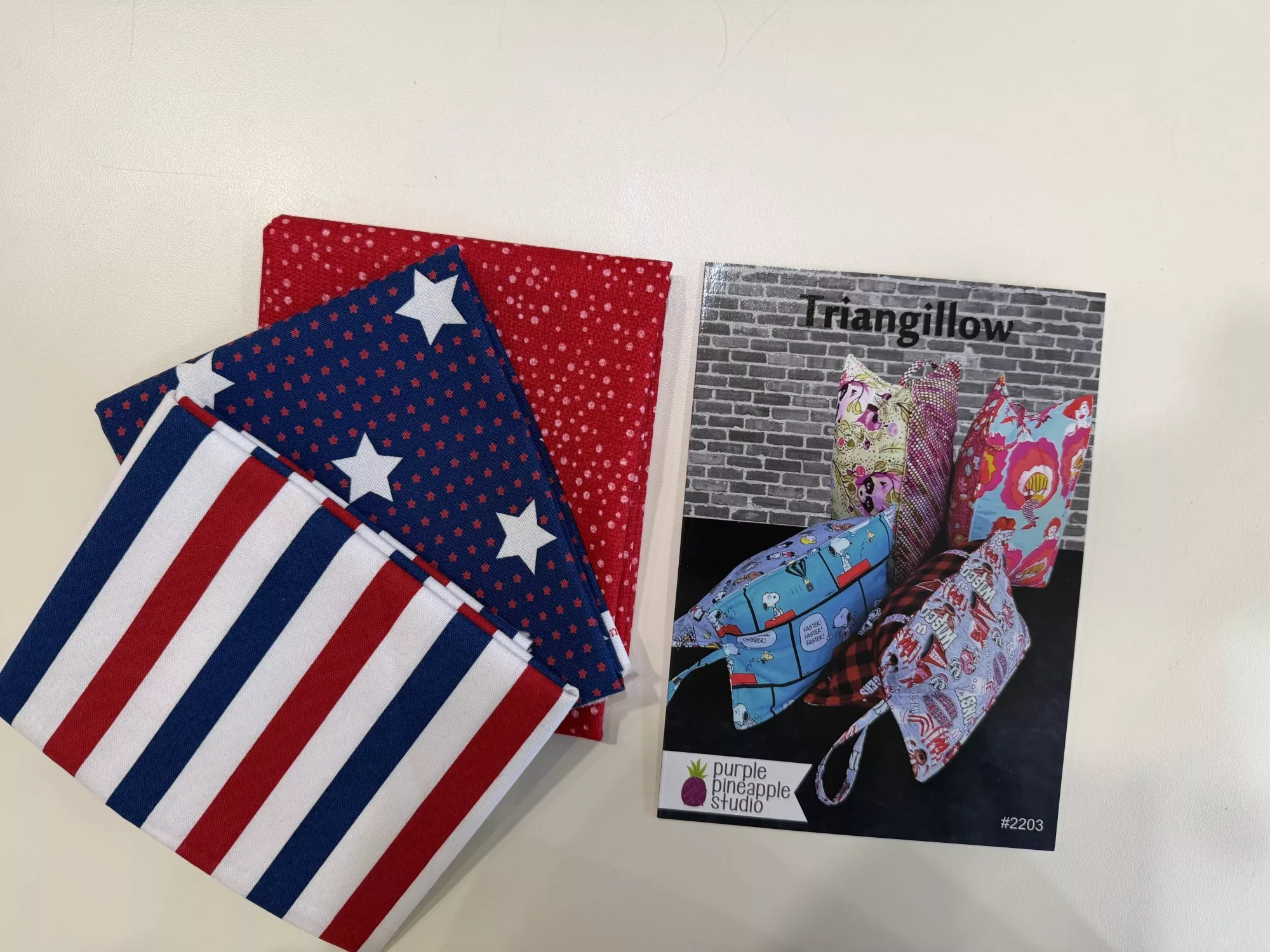 Triangillow Pillow kit