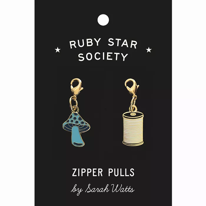 Zipper Pulls 2ct/Mushroom & Spool of Thread (Sarah Watts)